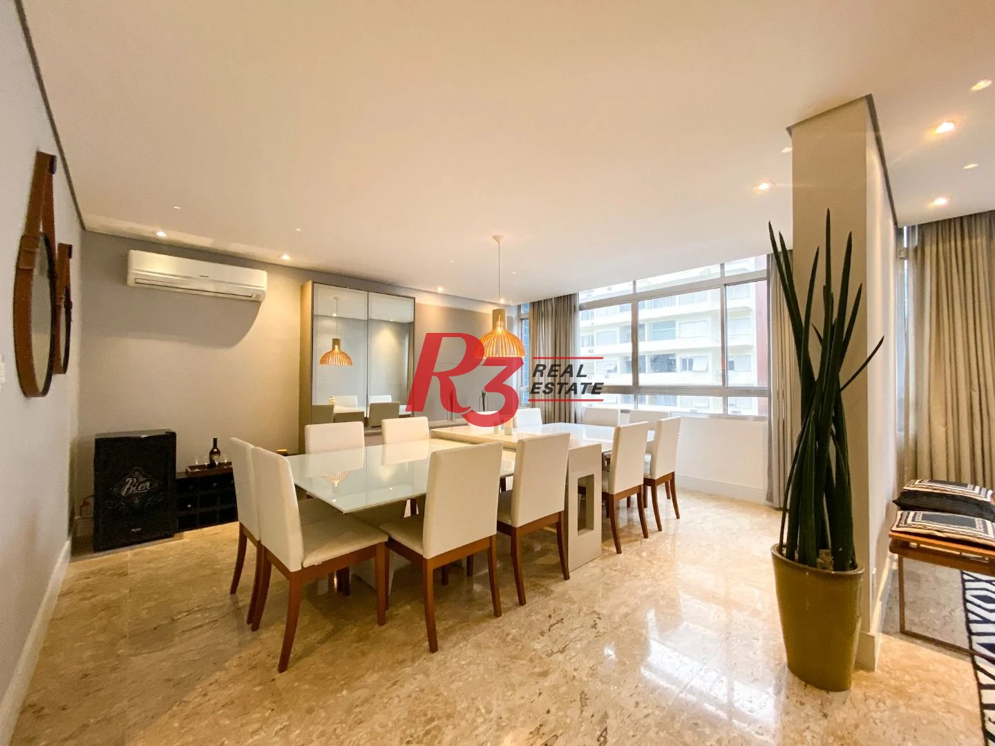 Apartamento com 4 dormitórios à venda, 233 m² por R$ 1.900.000,00 - Embaré - Santos/SP