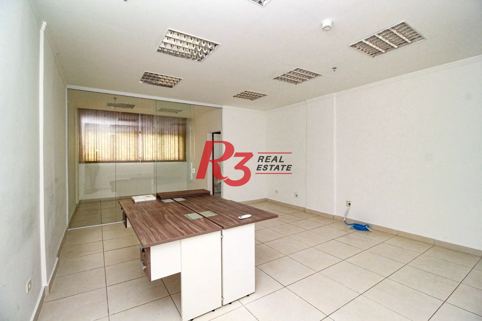 Sala para alugar, 55 m² por R$ 3.000,00/mês - Centro - Santos/SP