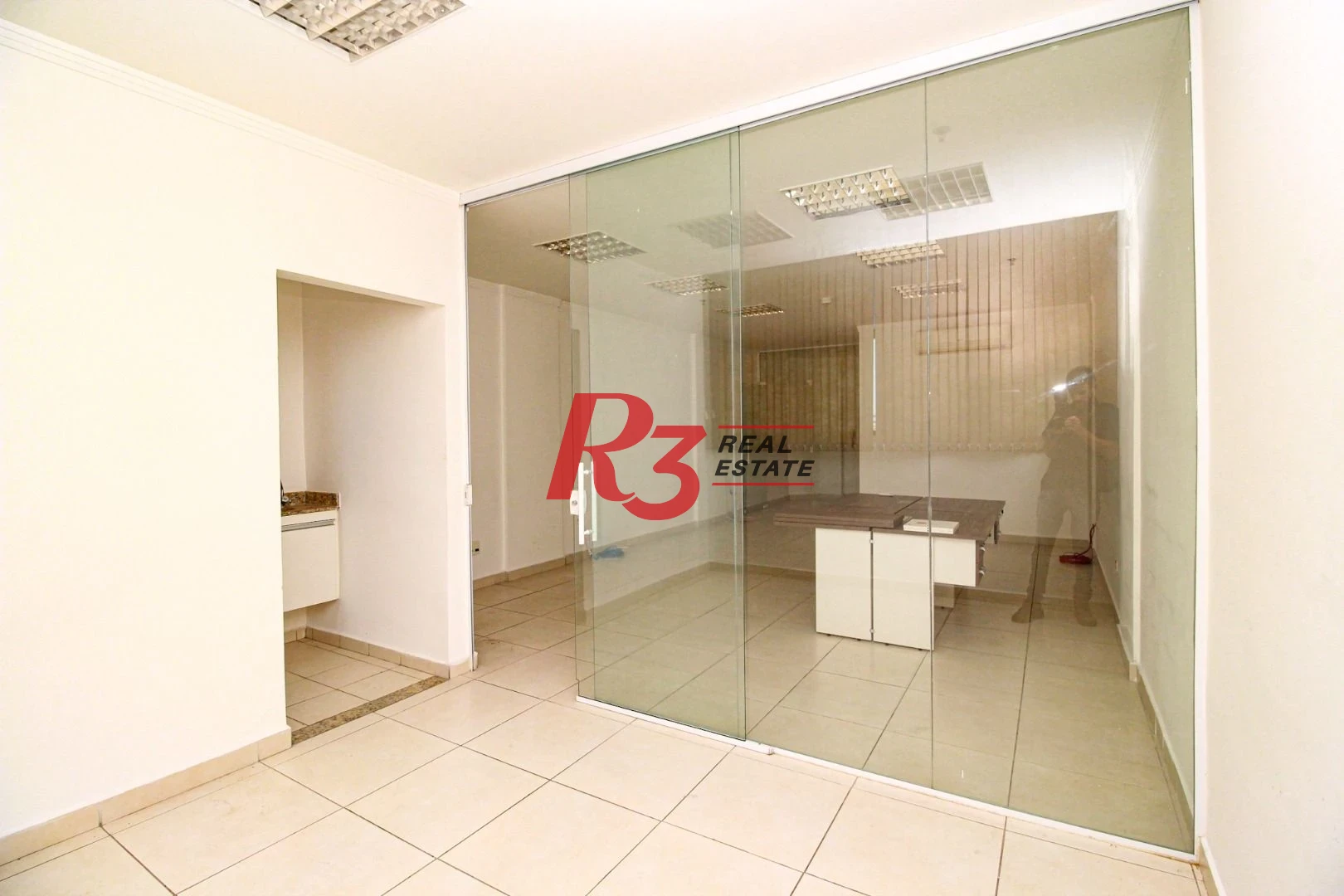 Sala para alugar, 55 m² por R$ 3.000,00/mês - Centro - Santos/SP