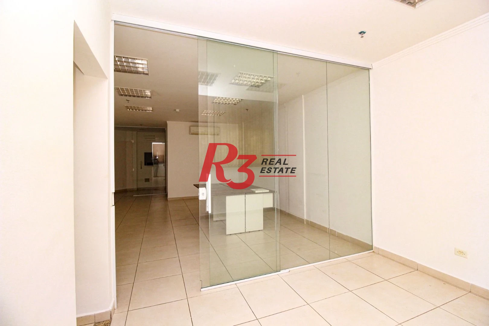 Sala para alugar, 55 m² por R$ 3.000,00/mês - Centro - Santos/SP