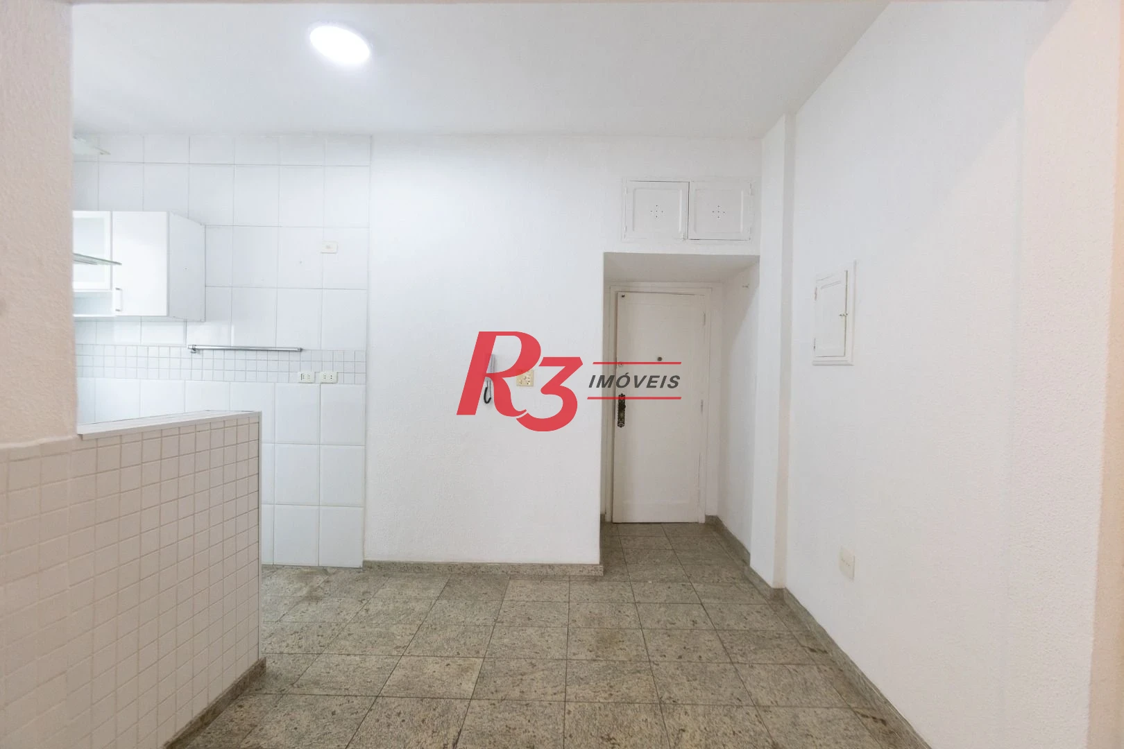 Apartamento com 1 dormitório para alugar, 50 m² por R$ 3.000,00/mês - Boqueirão - Santos/SP