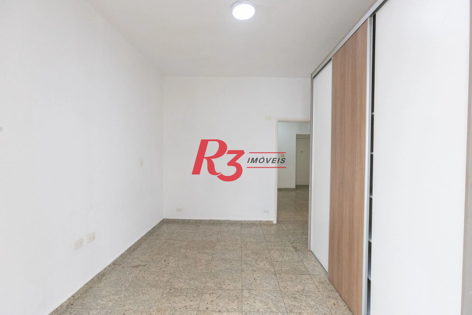Apartamento com 1 dormitório para alugar, 50 m² por R$ 3.000,00/mês - Boqueirão - Santos/SP