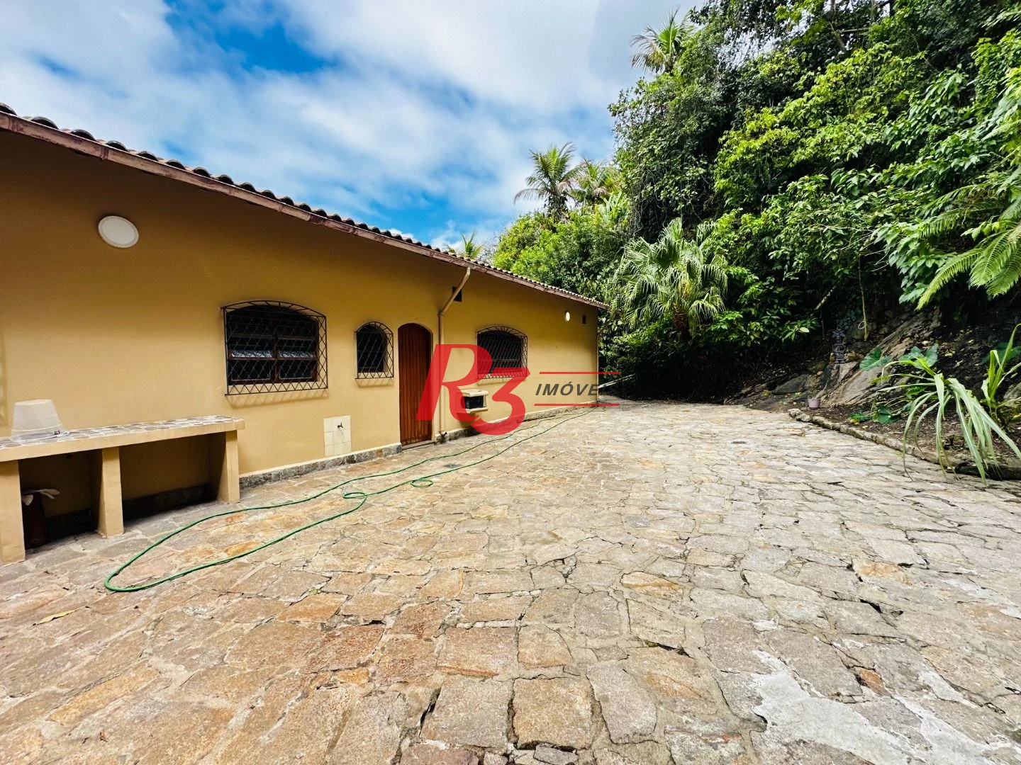 Casa para alugar, 551 m² por R$ 15.000,00/mês - Morro Santa Terezinha - Santos/SP