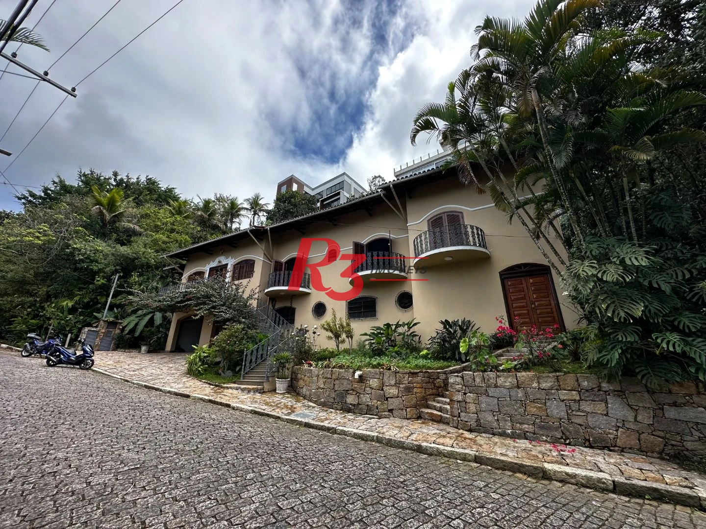 Casa para alugar, 551 m² por R$ 15.000,00/mês - Morro Santa Terezinha - Santos/SP