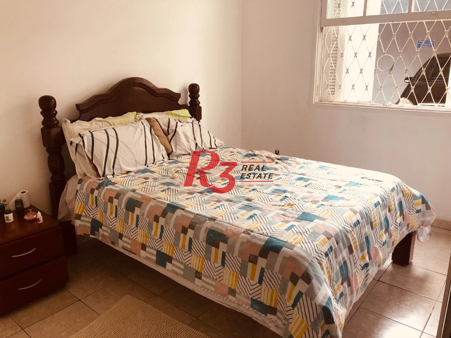 Apartamento térreo com 2 dormitórios à venda, 76 m² - Vila Matias - Santos/SP