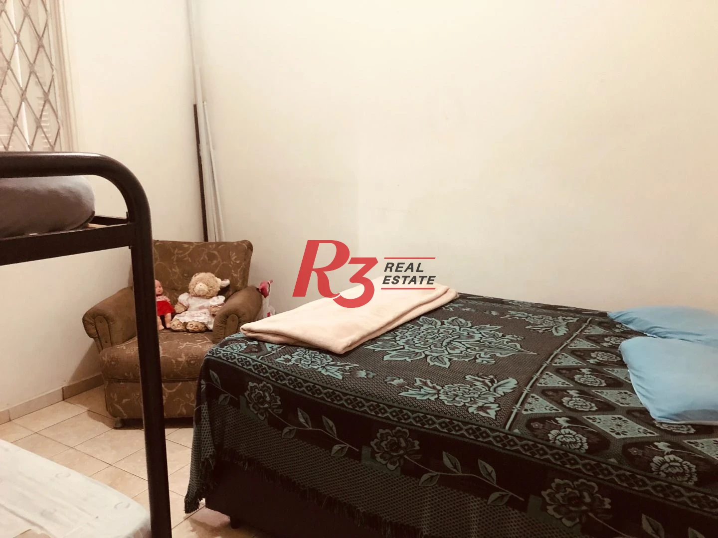 Apartamento térreo com 2 dormitórios à venda, 76 m² - Vila Matias - Santos/SP
