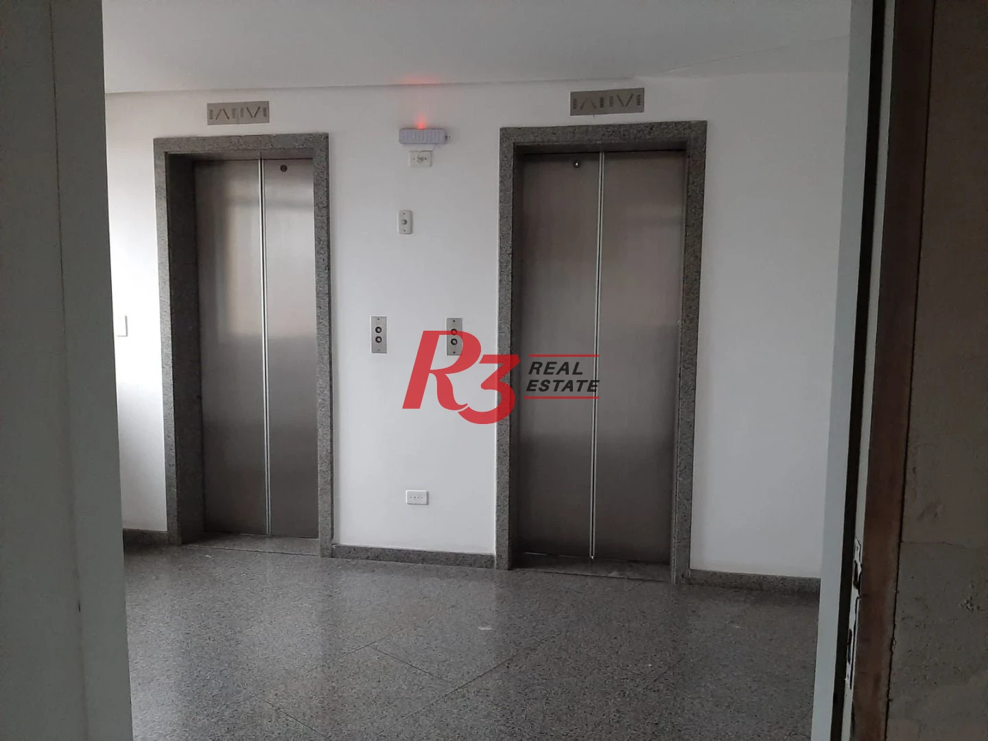 Sala à venda, 47 m² - Boqueirão - Santos/SP