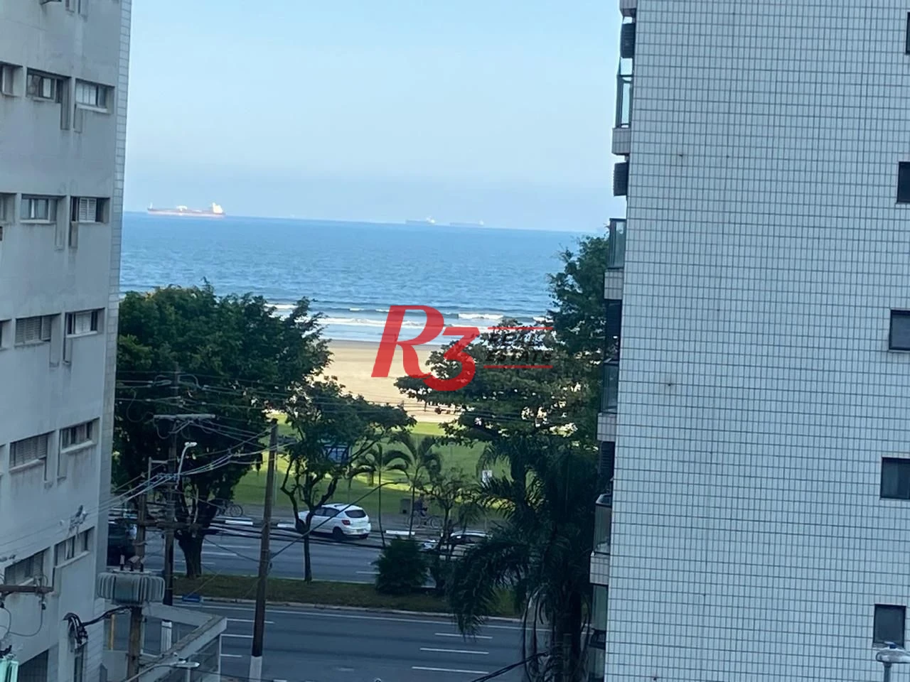 Apartamento com Vista Mar por R$ 244.000 - Itararé - São Vicente/SP