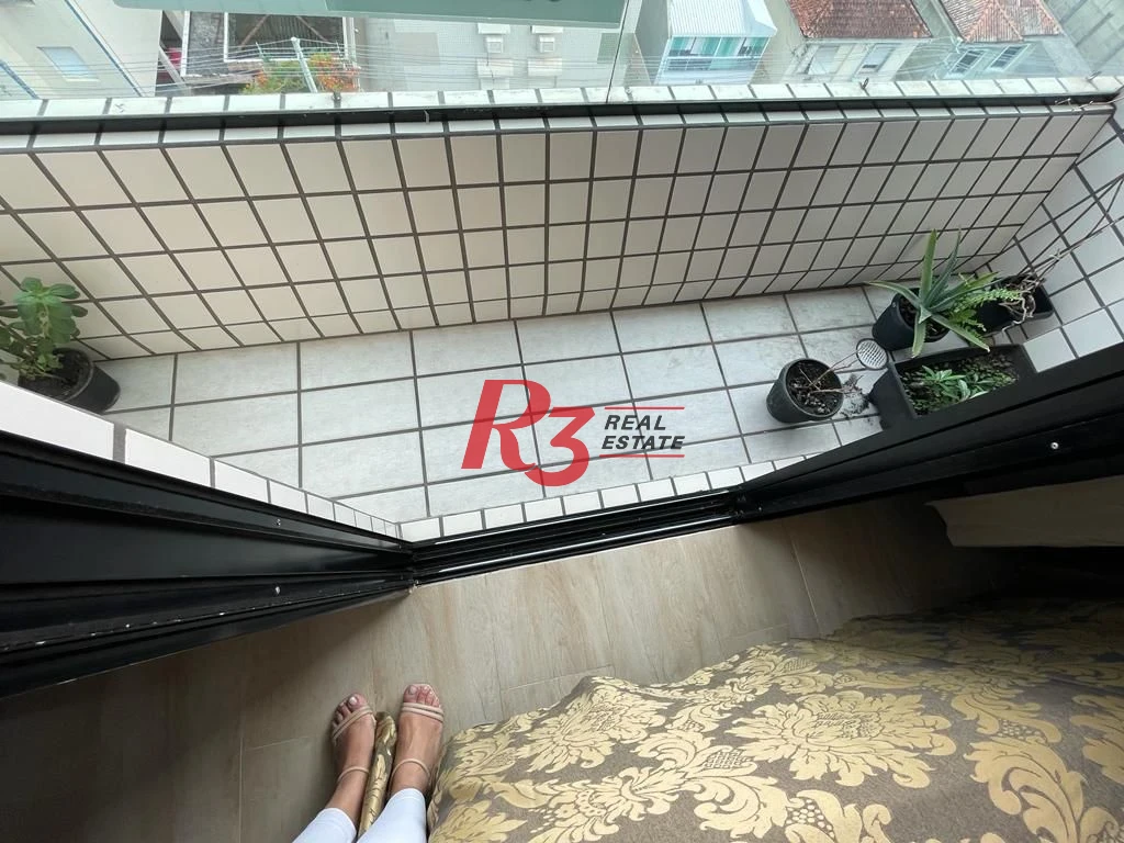 Apartamento com 3 dormitórios à venda, 120 m² por R$ 700.000,00 - Campo Grande - Santos/SP