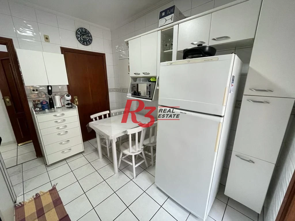 Apartamento com 3 dormitórios à venda, 120 m² por R$ 700.000,00 - Campo Grande - Santos/SP