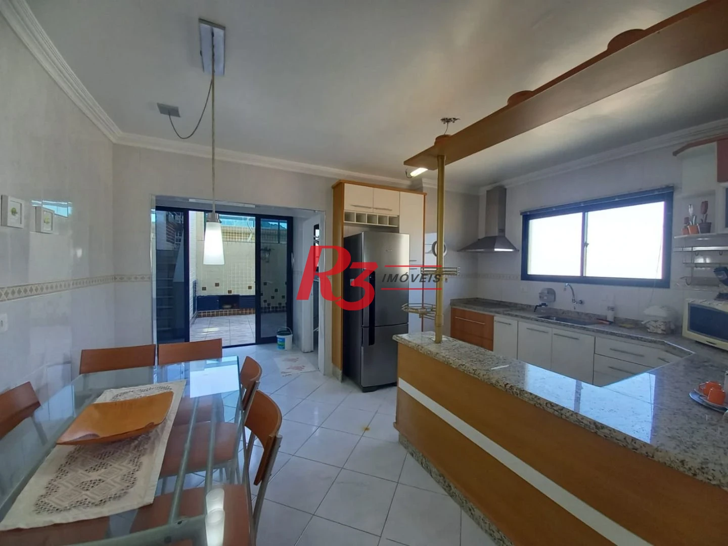 Cobertura Duplex com 4 dormitórios à venda, 300 m² por R$ 1.900.000 - Canto do Forte - Praia Grande/SP