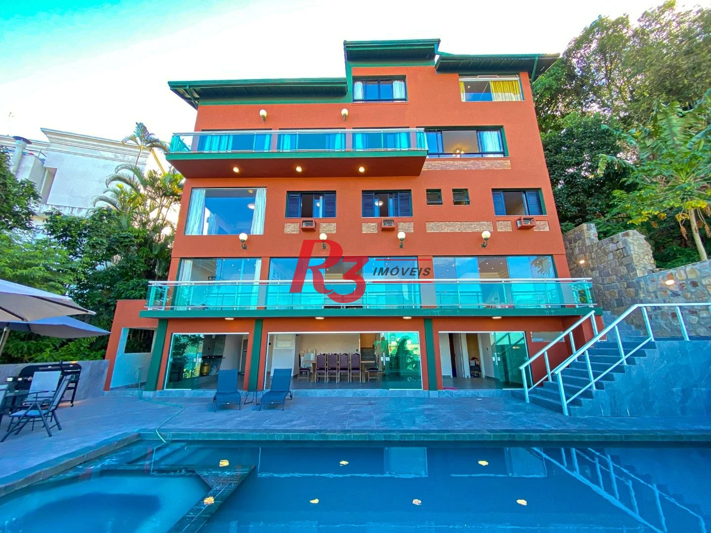 Casa com 6 dormitórios à venda, 704 m² por R$ 12.500.000,00 - Morro Santa Terezinha - Santos/SP