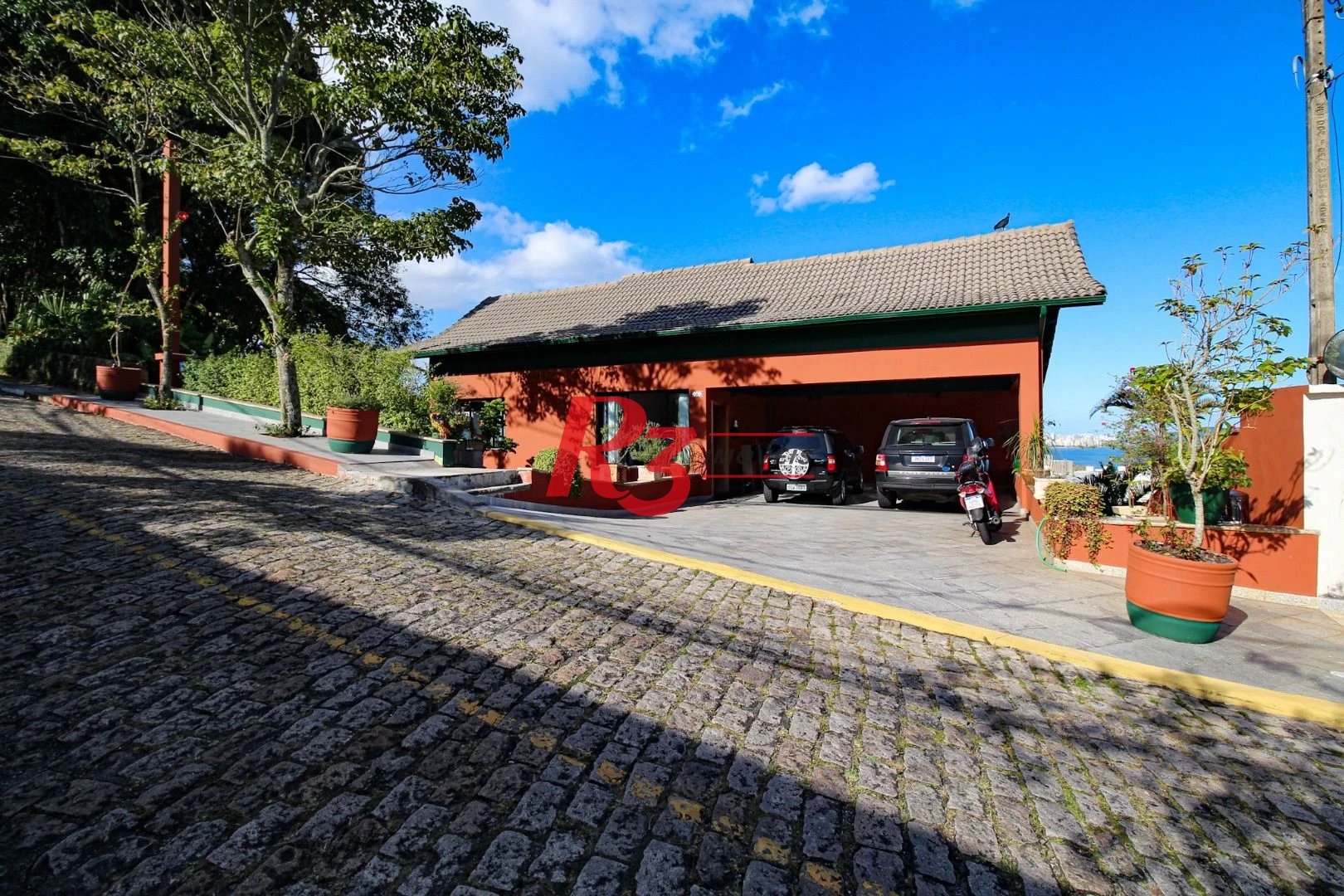 Casa com 6 dormitórios à venda, 704 m² por R$ 12.500.000,00 - Morro Santa Terezinha - Santos/SP