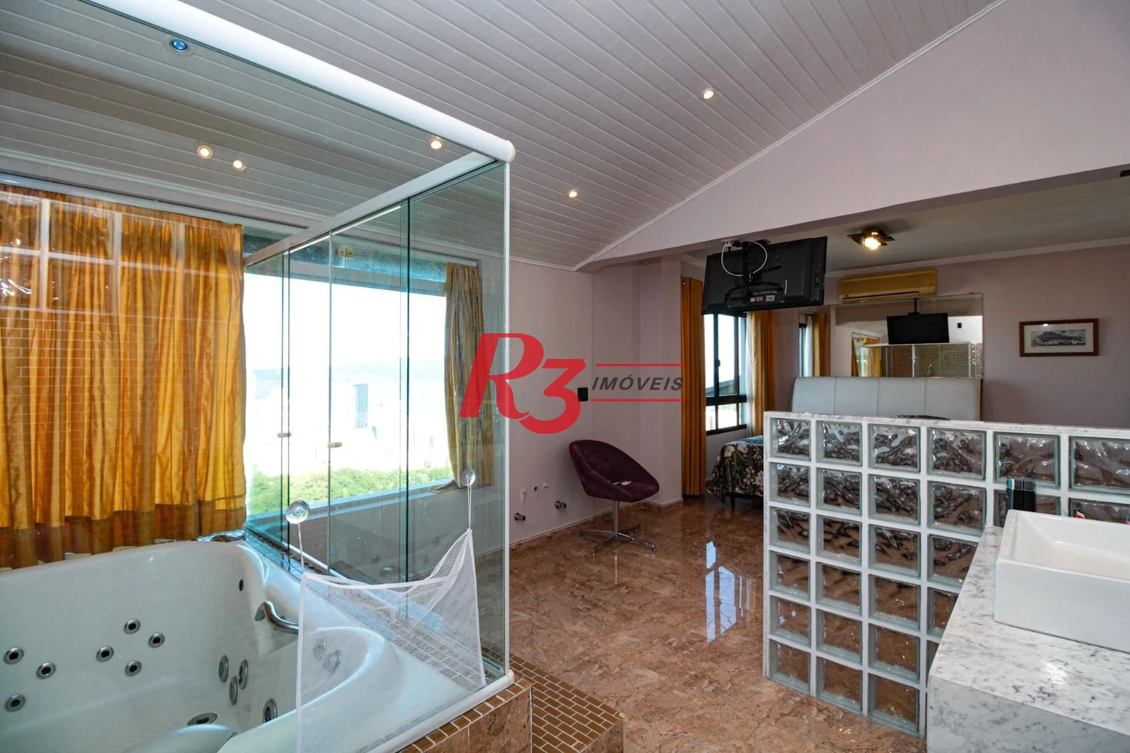 Casa com 6 dormitórios à venda, 704 m² por R$ 12.500.000,00 - Morro Santa Terezinha - Santos/SP