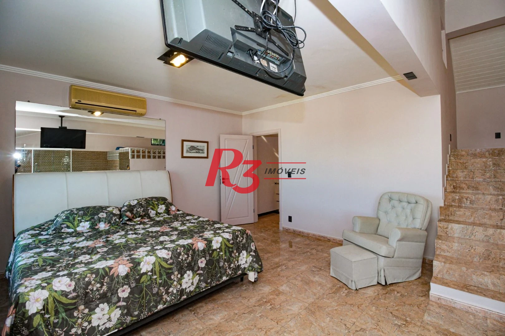 Casa com 6 dormitórios à venda, 704 m² por R$ 12.500.000,00 - Morro Santa Terezinha - Santos/SP