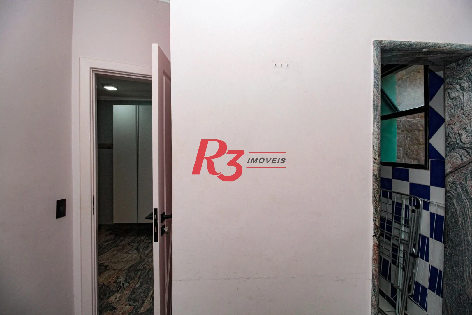 Casa com 6 dormitórios à venda, 704 m² por R$ 12.500.000,00 - Morro Santa Terezinha - Santos/SP