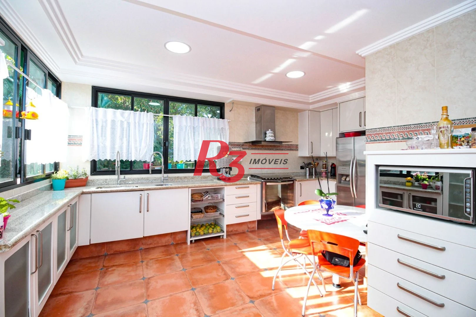 Casa com 6 dormitórios à venda, 704 m² por R$ 12.500.000,00 - Morro Santa Terezinha - Santos/SP