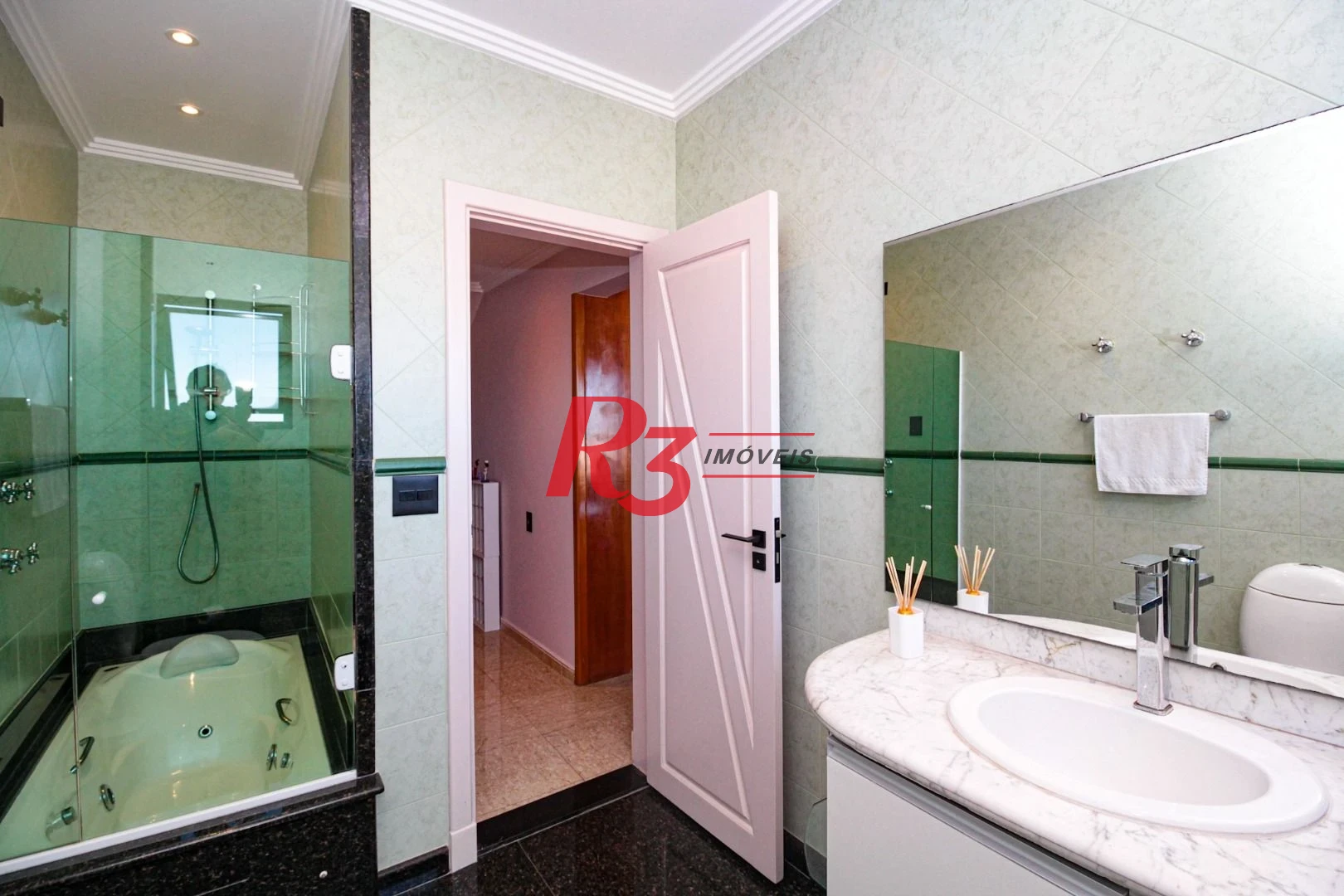 Casa com 6 dormitórios à venda, 704 m² por R$ 12.500.000,00 - Morro Santa Terezinha - Santos/SP