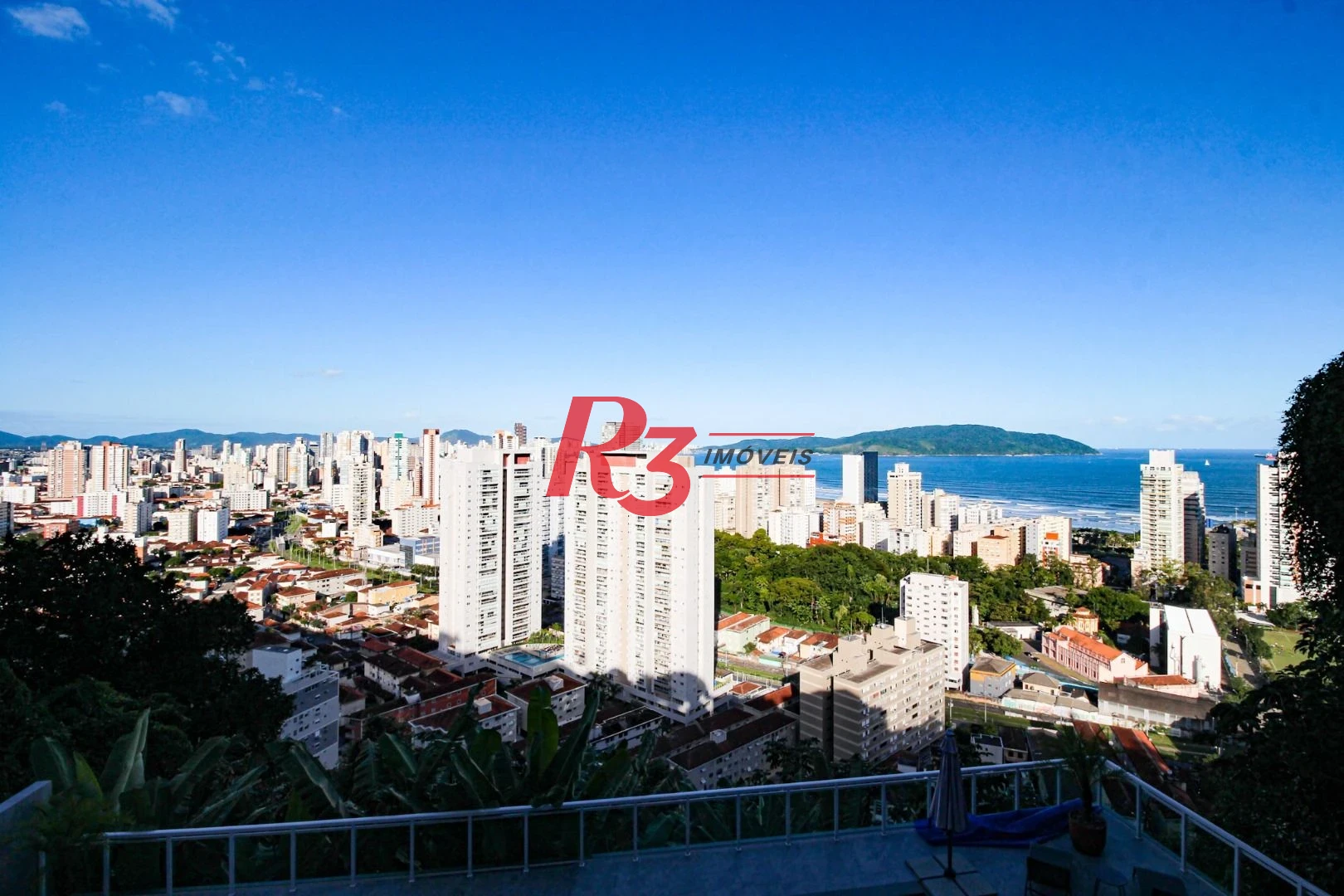 Casa com 6 dormitórios à venda, 704 m² por R$ 12.500.000,00 - Morro Santa Terezinha - Santos/SP