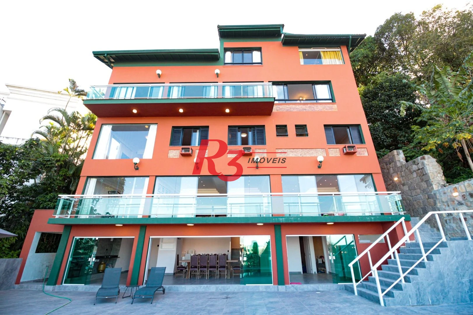 Casa com 6 dormitórios à venda, 704 m² por R$ 12.500.000,00 - Morro Santa Terezinha - Santos/SP