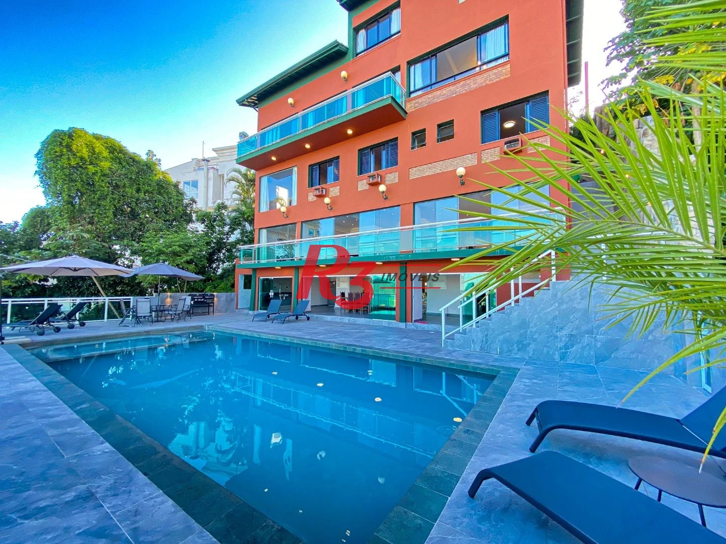Casa com 6 dormitórios à venda, 704 m² por R$ 12.500.000,00 - Morro Santa Terezinha - Santos/SP