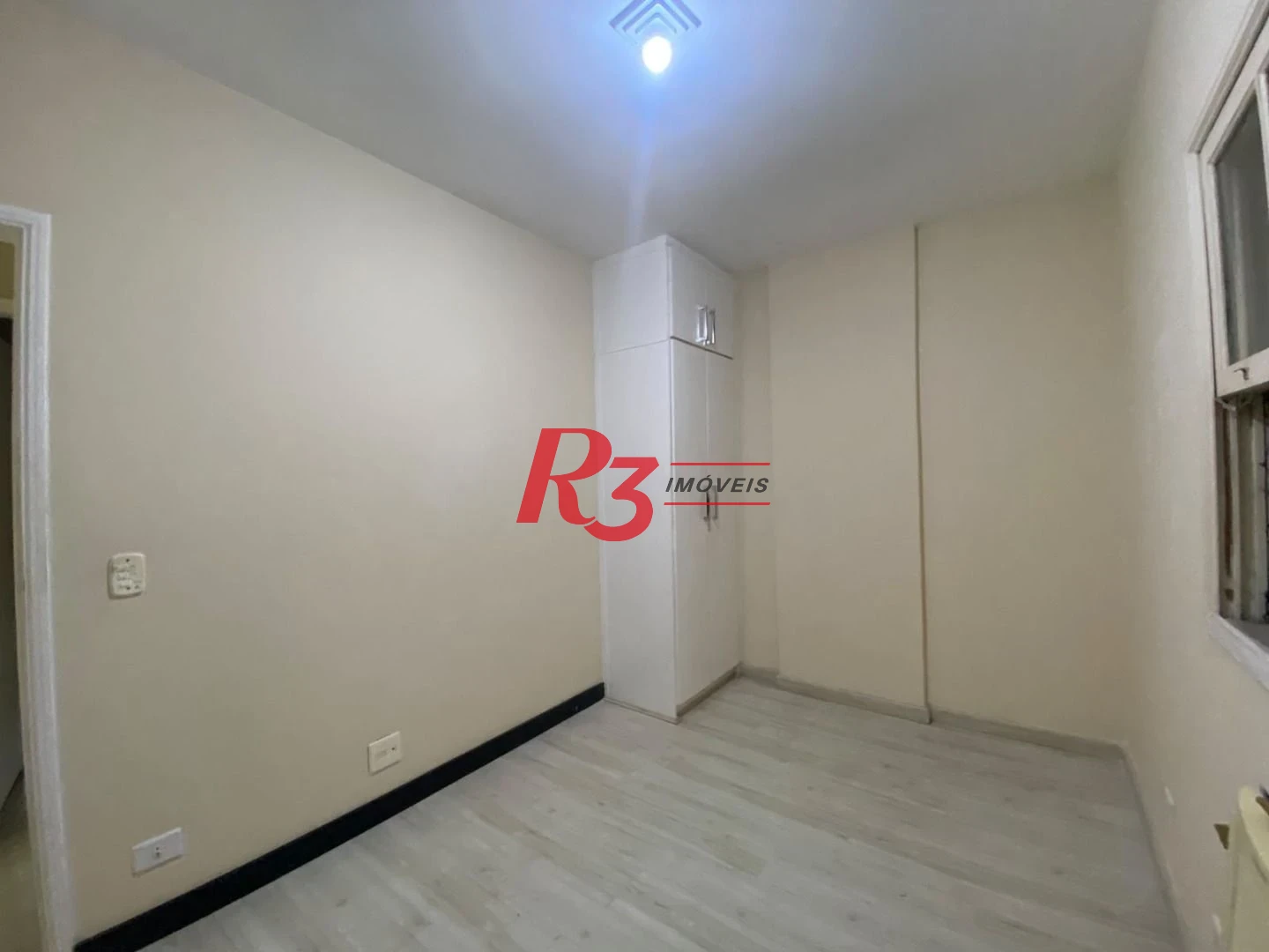 Apartamento com 2 dormitórios para alugar, 112 m² por R$ 3.600,02/mês - Embaré - Santos/SP