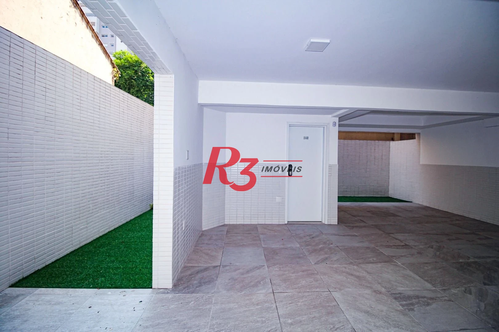 Village com 3 dormitórios à venda, 200 m² por R$ 1.200.000,00 - Gonzaga - Santos/SP