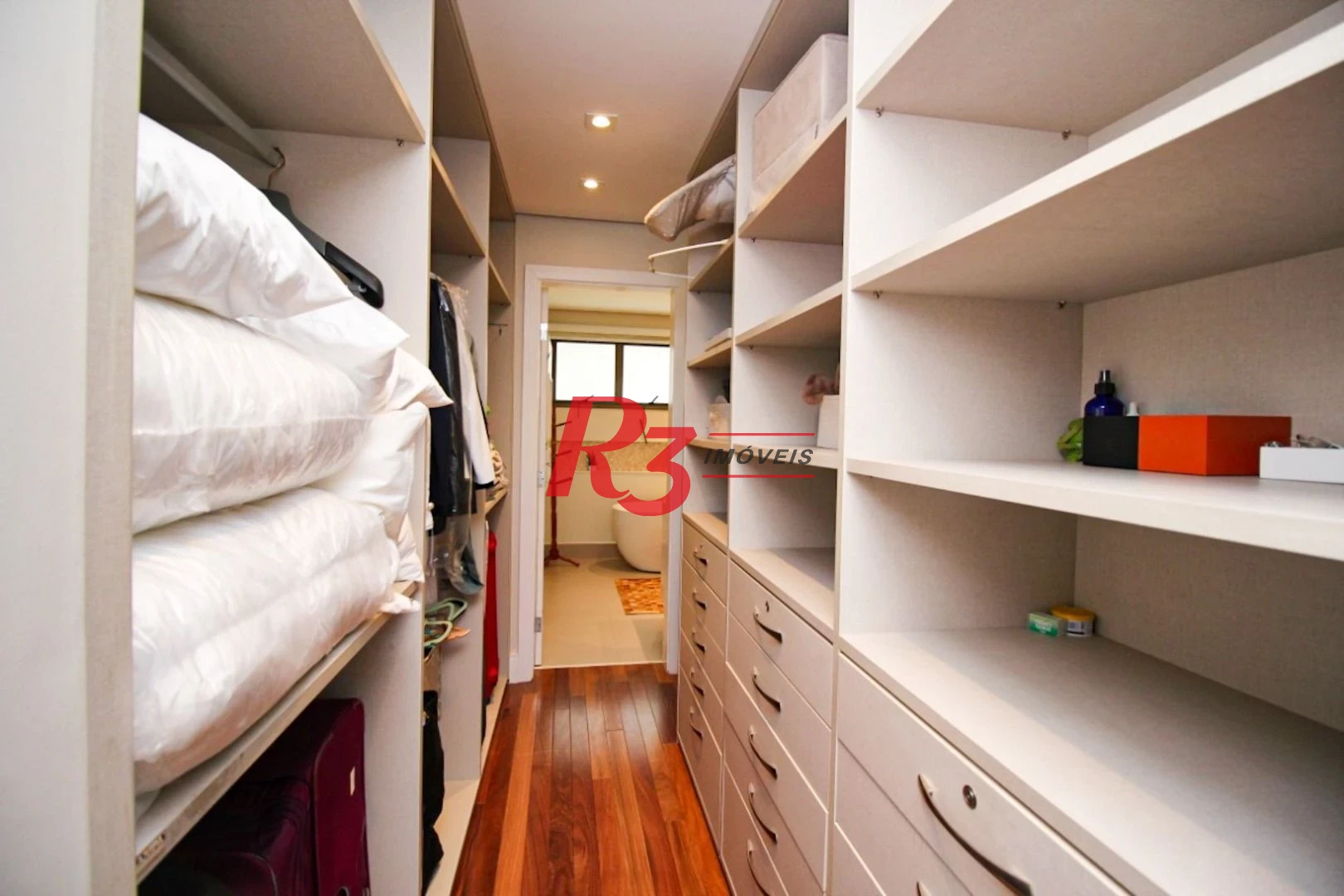 Apartamento com 4 suítes para alugar, 282 m² - Aparecida - Santos/SP