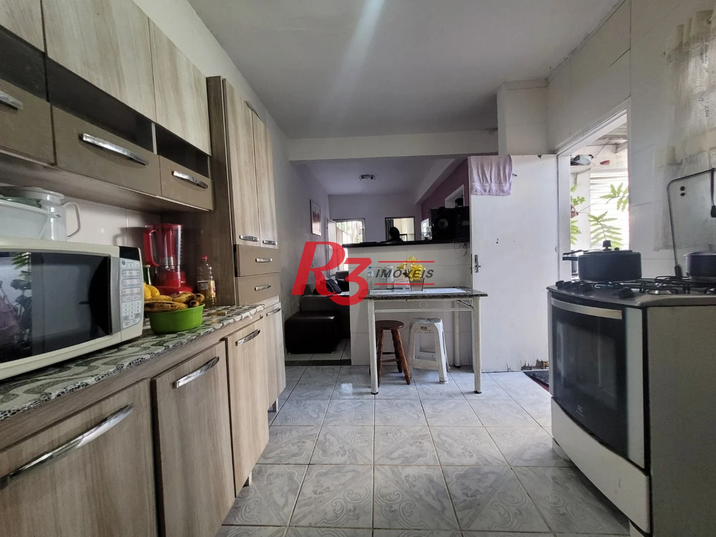 Casa com 3 dormitórios à venda, 223 m² - Encruzilhada - Santos/SP