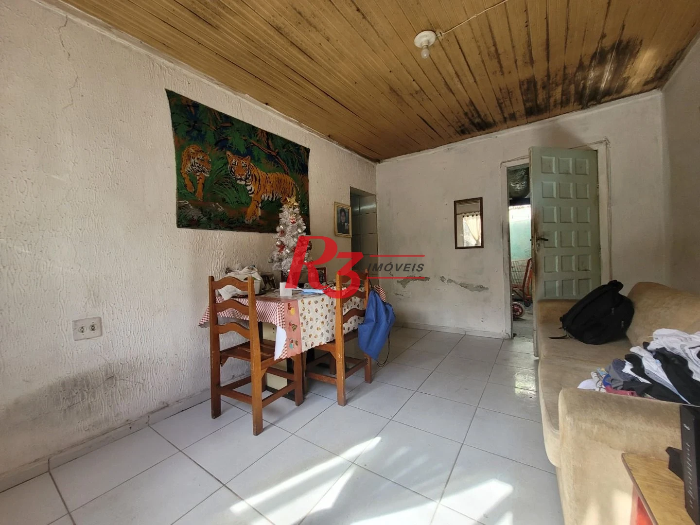 Casa com 3 dormitórios à venda, 223 m² - Encruzilhada - Santos/SP