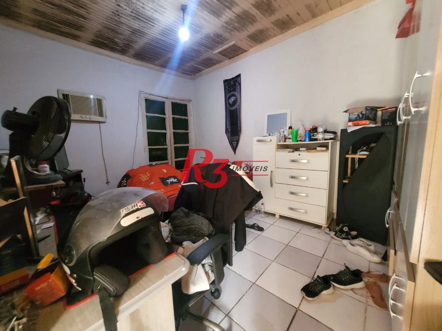 Casa com 3 dormitórios à venda, 223 m² - Encruzilhada - Santos/SP