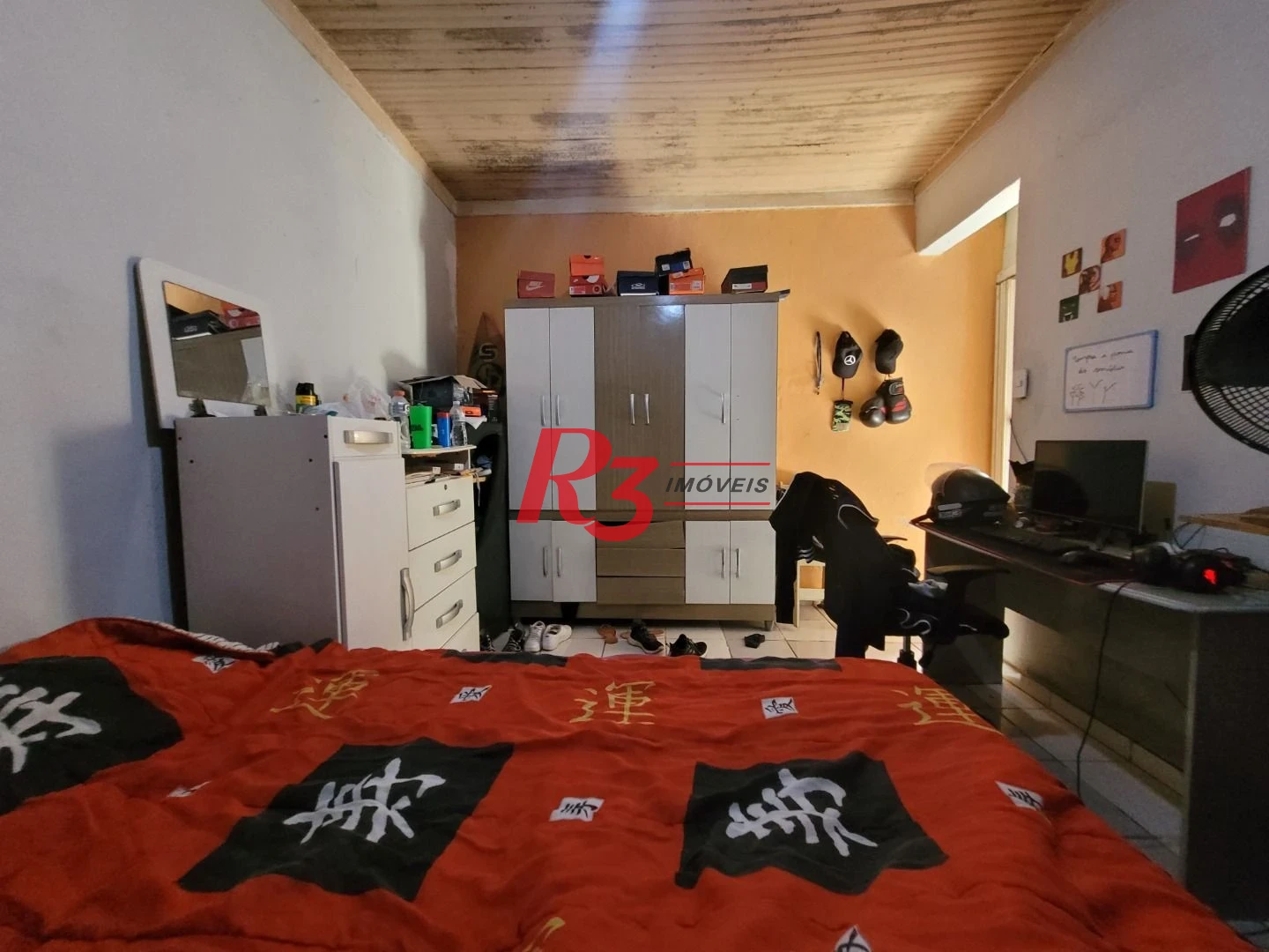 Casa com 3 dormitórios à venda, 223 m² - Encruzilhada - Santos/SP