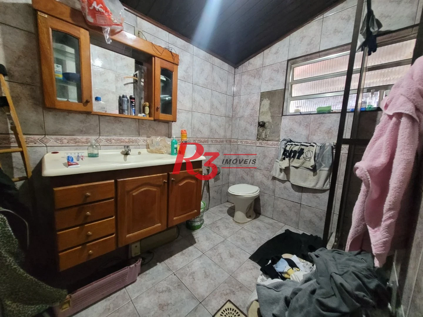 Casa com 3 dormitórios à venda, 223 m² - Encruzilhada - Santos/SP