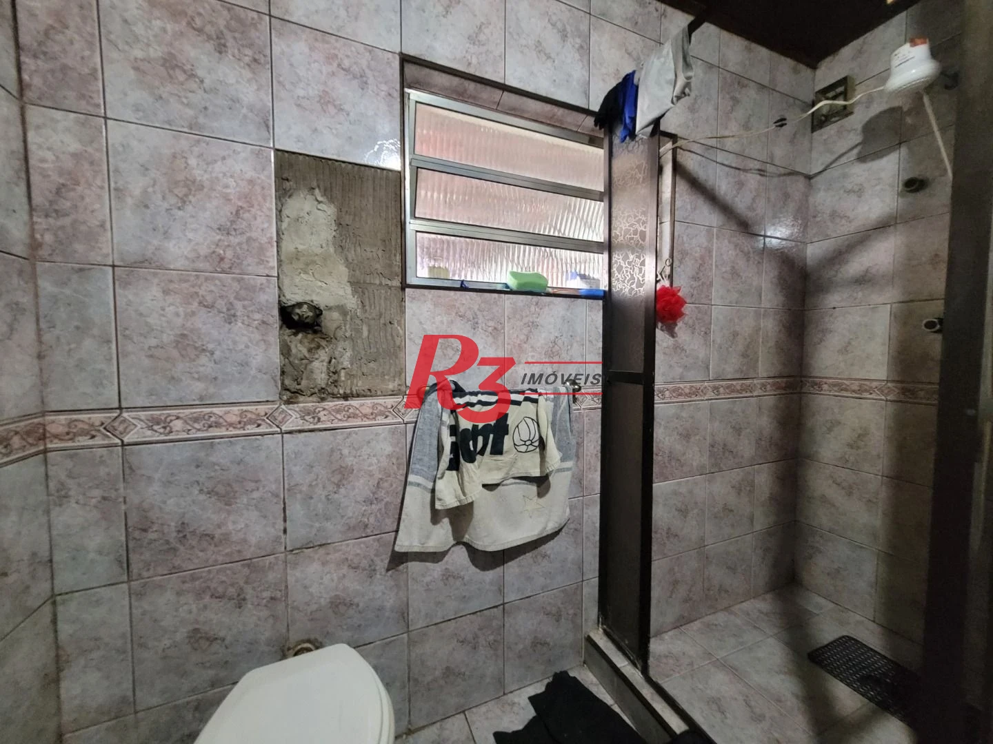 Casa com 3 dormitórios à venda, 223 m² - Encruzilhada - Santos/SP