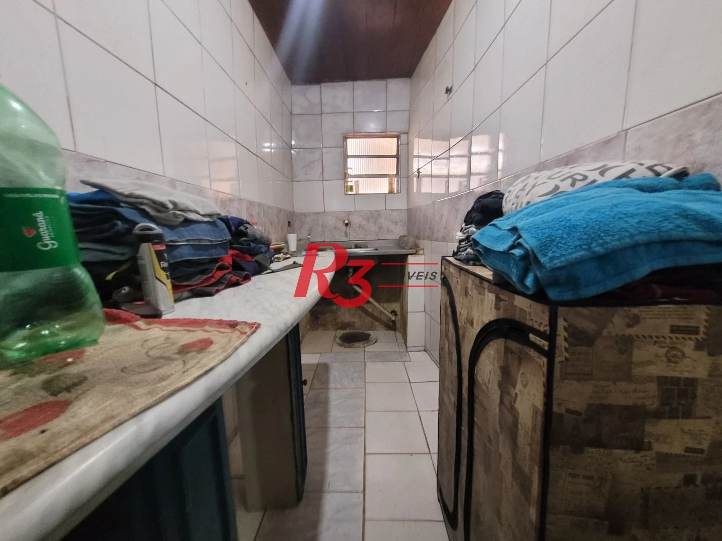 Casa com 3 dormitórios à venda, 223 m² - Encruzilhada - Santos/SP
