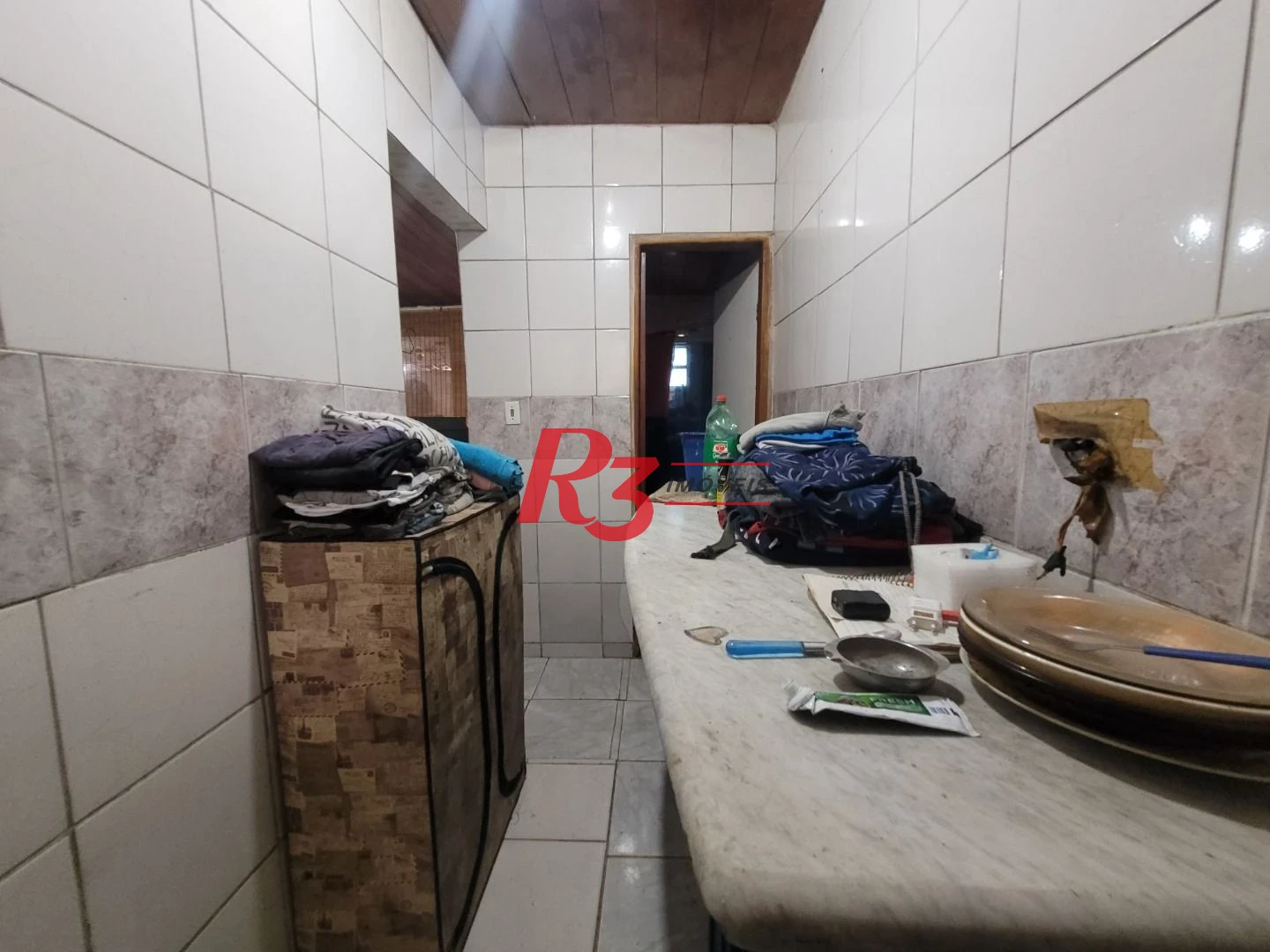 Casa com 3 dormitórios à venda, 223 m² - Encruzilhada - Santos/SP