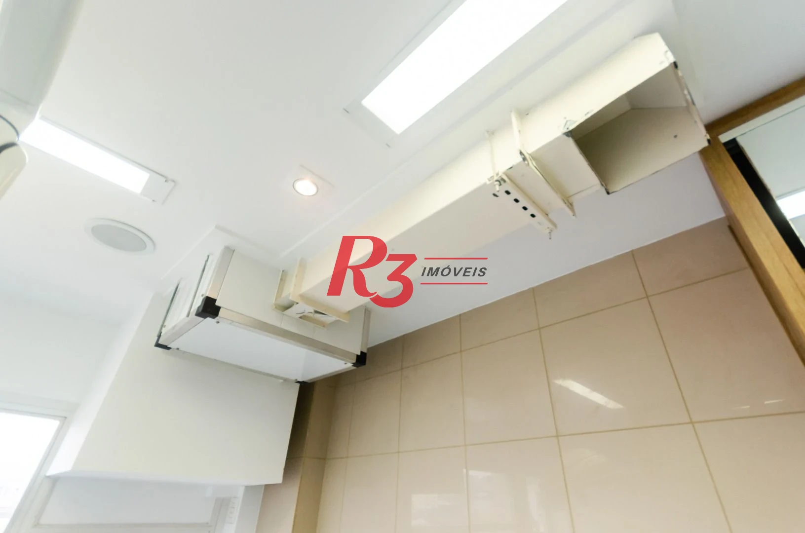 Clínica Cirúrgica, 98 m² - venda ou aluguel, Vila Mathias - Santos/SP