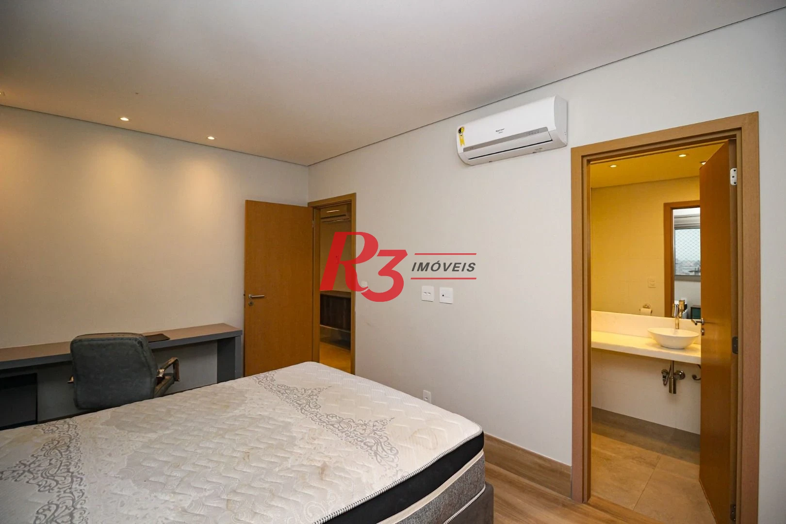 Apartamento com 1 dormitório à venda, 60 m² por R$ 799.000,00 - Aparecida - Santos/SP