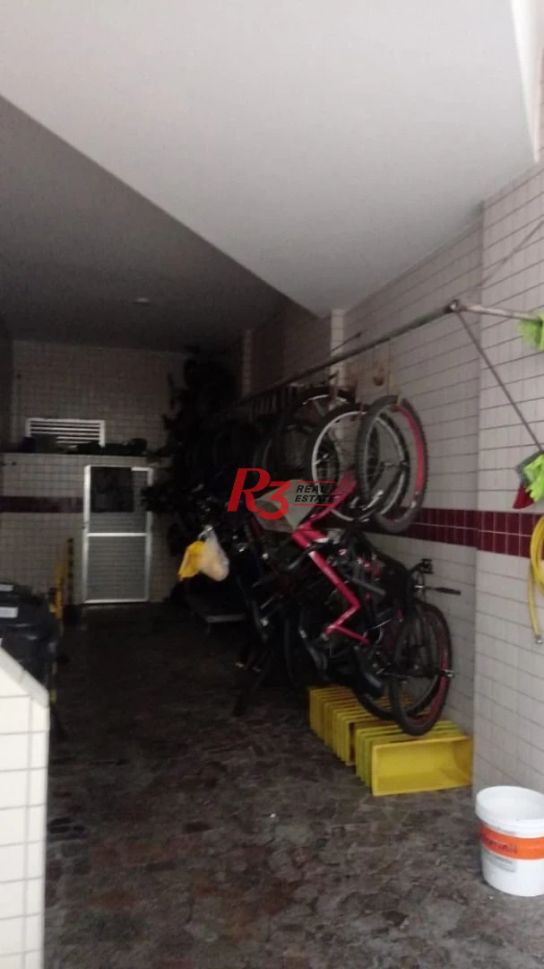 Apartamento com 1 dormitório para alugar, 63 m² por R$ 3.000,02/mês - José Menino - Santos/SP