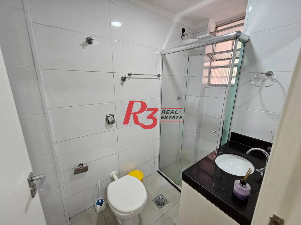Apartamento com 1 dormitório para alugar, 63 m² por R$ 3.000,02/mês - José Menino - Santos/SP