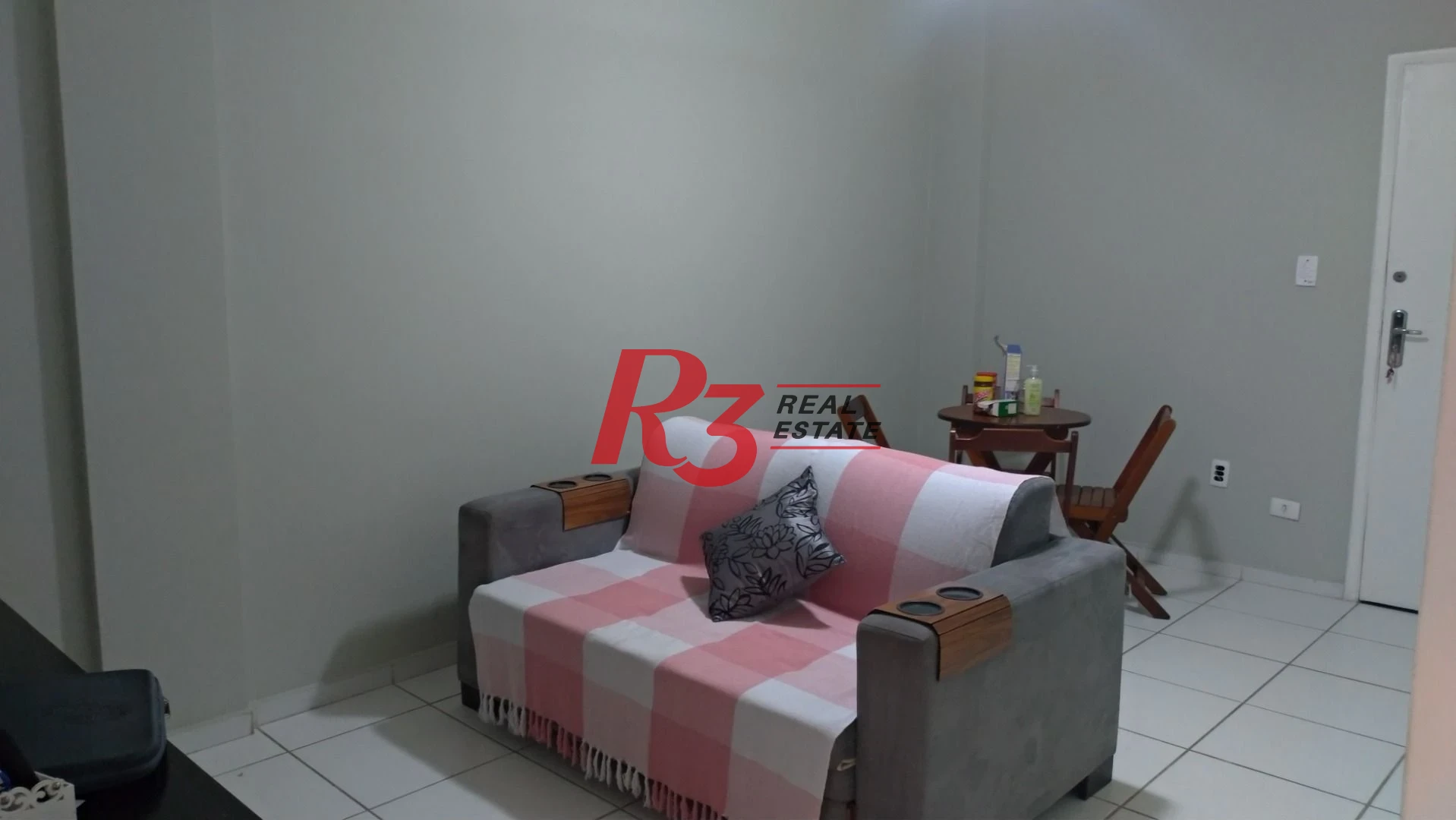 Apartamento com 1 dormitório para alugar, 46 m² por R$ 3.000,01/mês - Ponta da Praia - Santos/SP