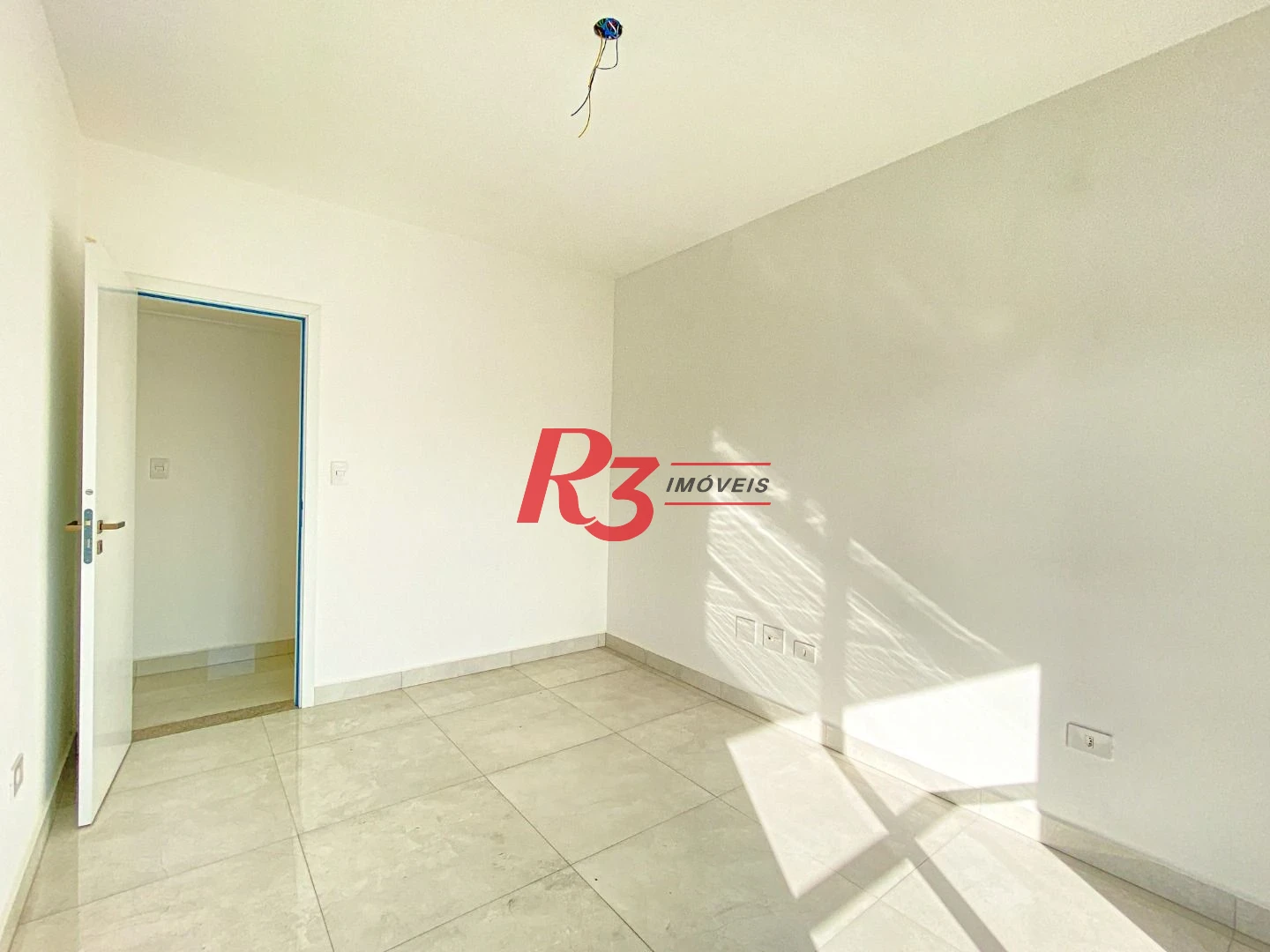 Apartamento com 3 dormitórios à venda, 133 m² - Canto do Forte - Praia Grande/SP