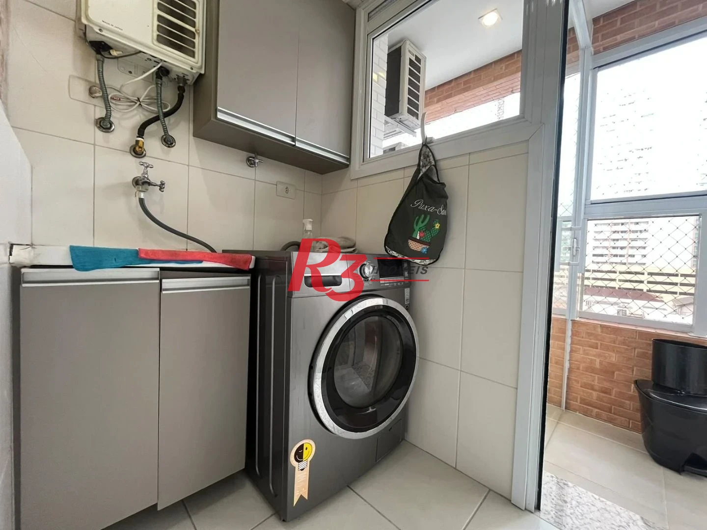 Apartamento com 2 dormitórios para alugar, 84 m² por R$ 8.500,00/mês - Boqueirão - Santos/SP