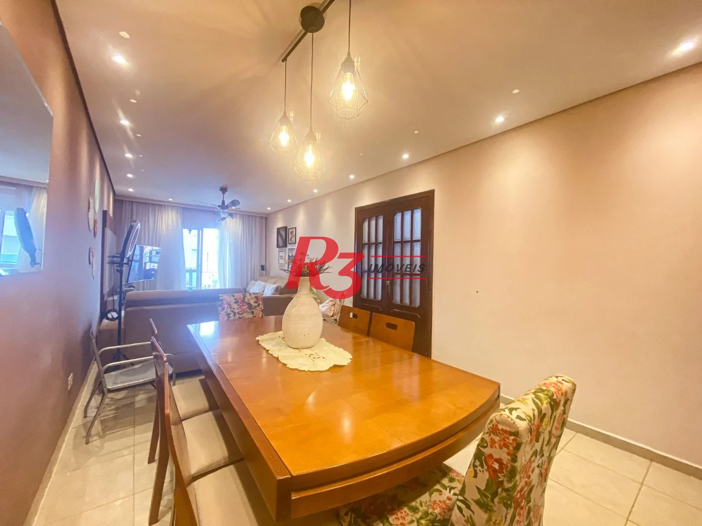 Apartamento à venda, 98 m² por R$ 600.000,00 - Marapé - Santos/SP