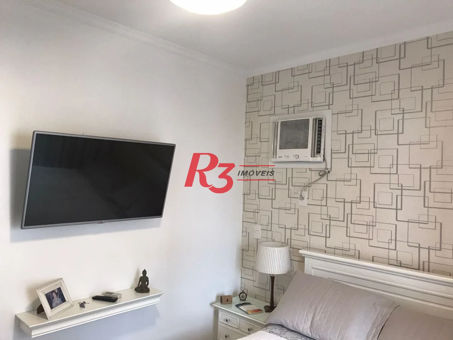 Apartamento com 2 dormitórios à venda, 85 m² - Gonzaga - Santos/SP