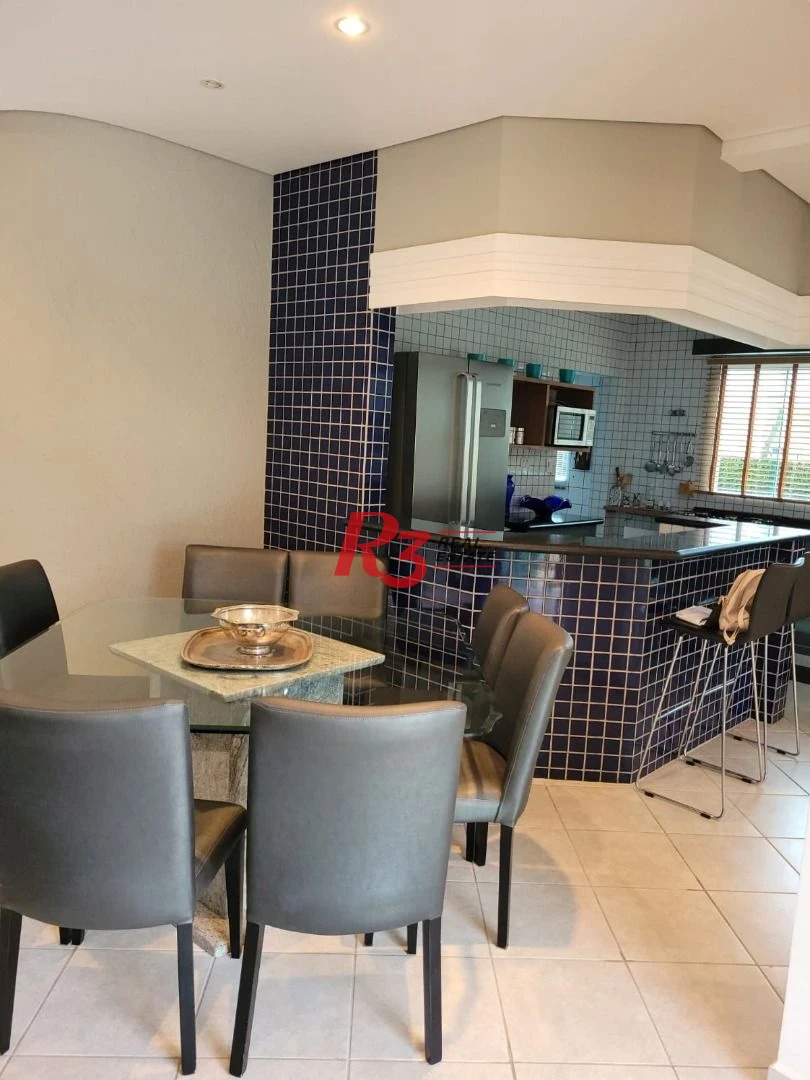 Casa com 4 dormitórios, 300 m² - venda por R$ 2.750.000,00 ou aluguel por R$ 13.500,00/mês - Acapulco - Guarujá/SP