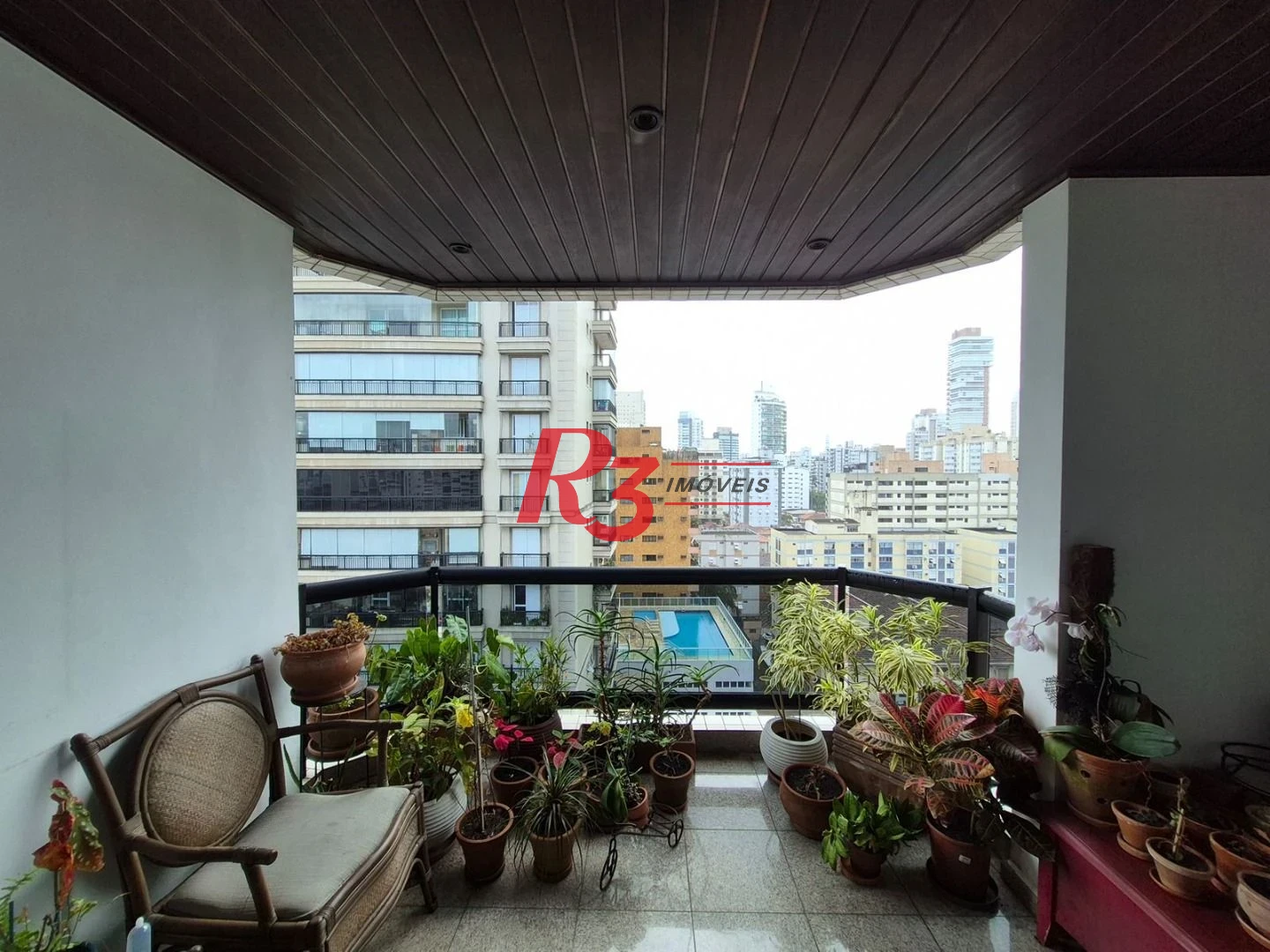 Apartamento com 4 dormitórios à venda, 184 m² por R$ 1.250.000,00 - Boqueirão - Santos/SP