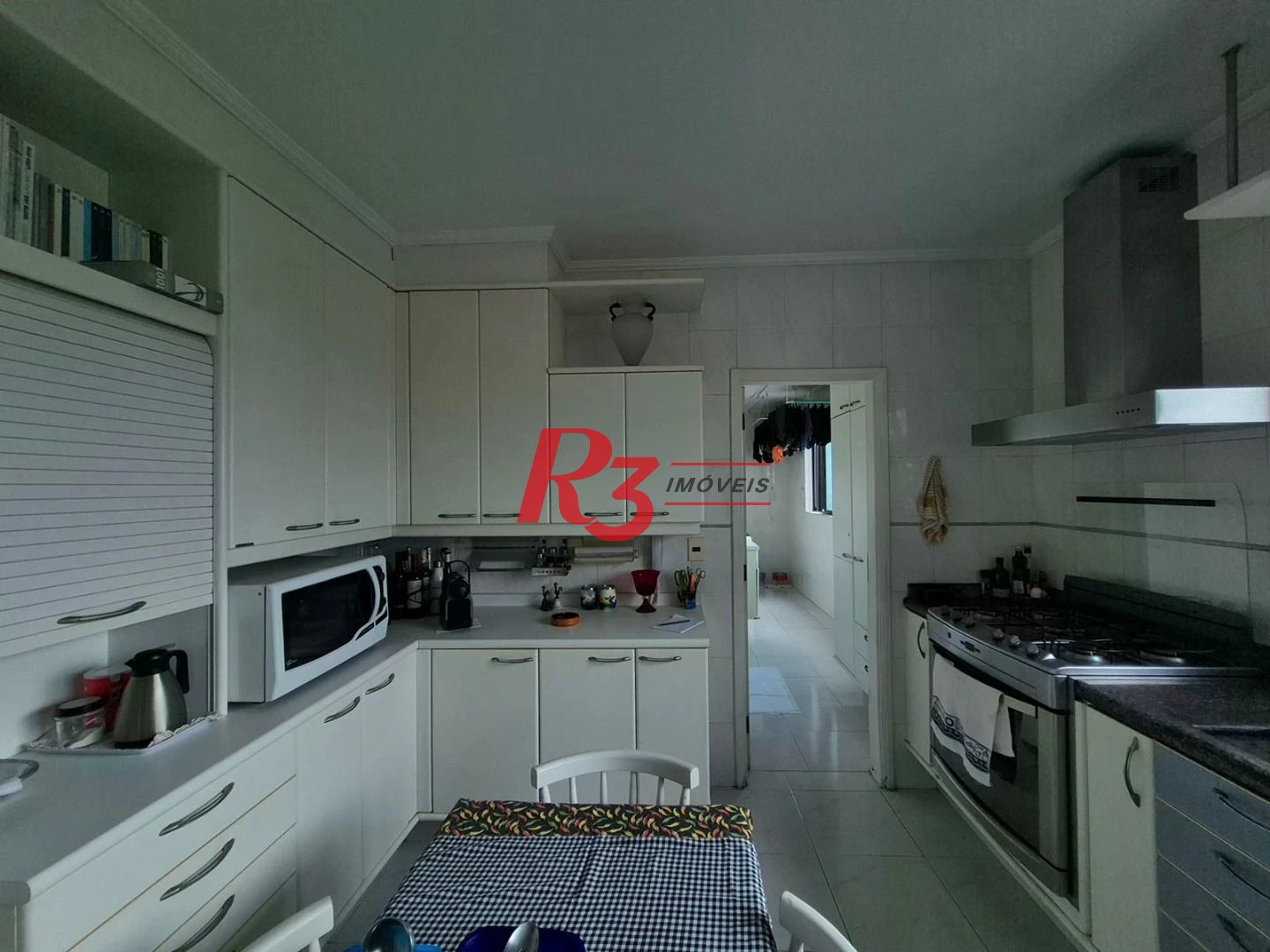 Apartamento com 4 dormitórios à venda, 184 m² por R$ 1.250.000,00 - Boqueirão - Santos/SP