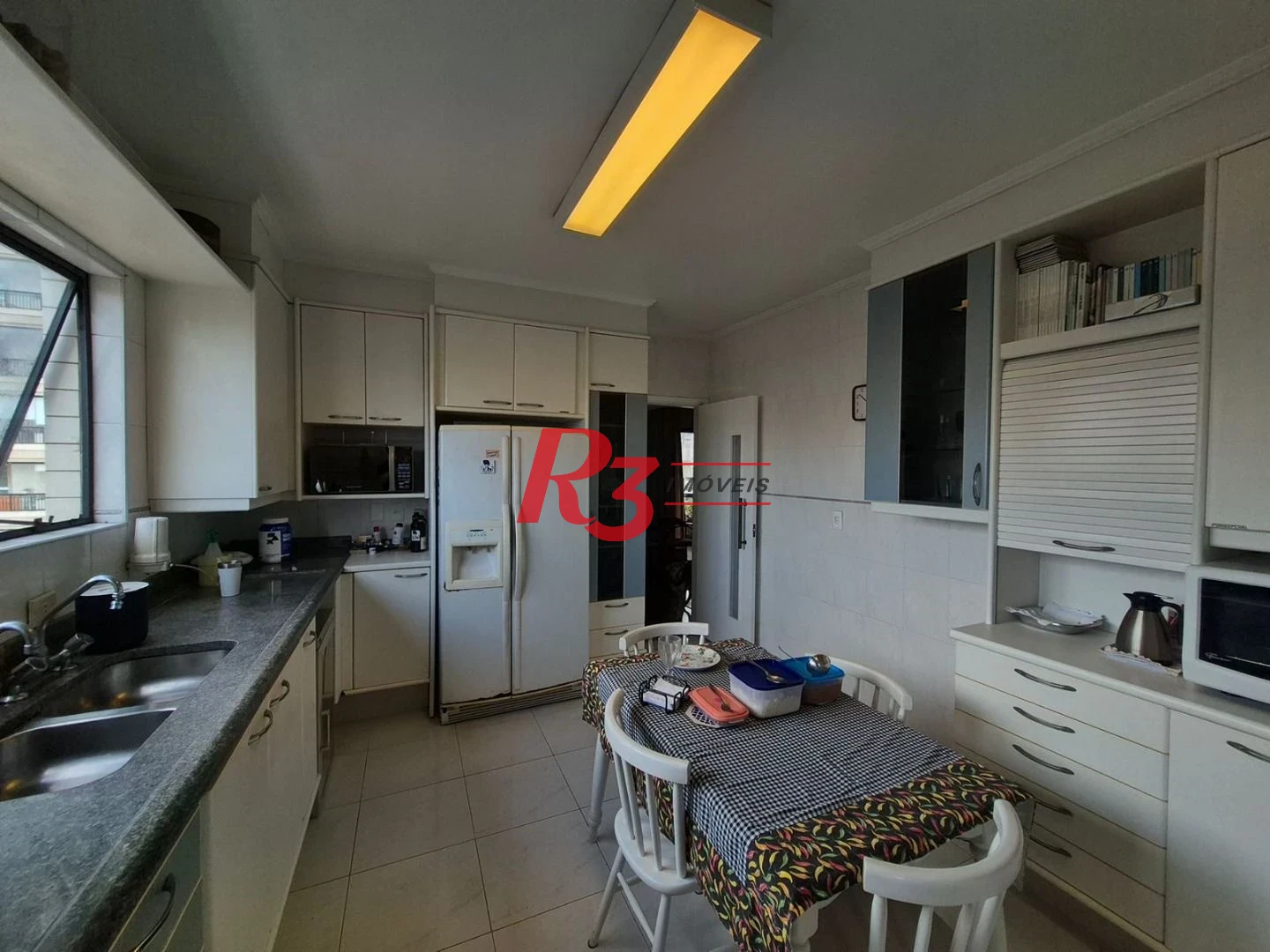 Apartamento com 4 dormitórios à venda, 184 m² por R$ 1.250.000,00 - Boqueirão - Santos/SP