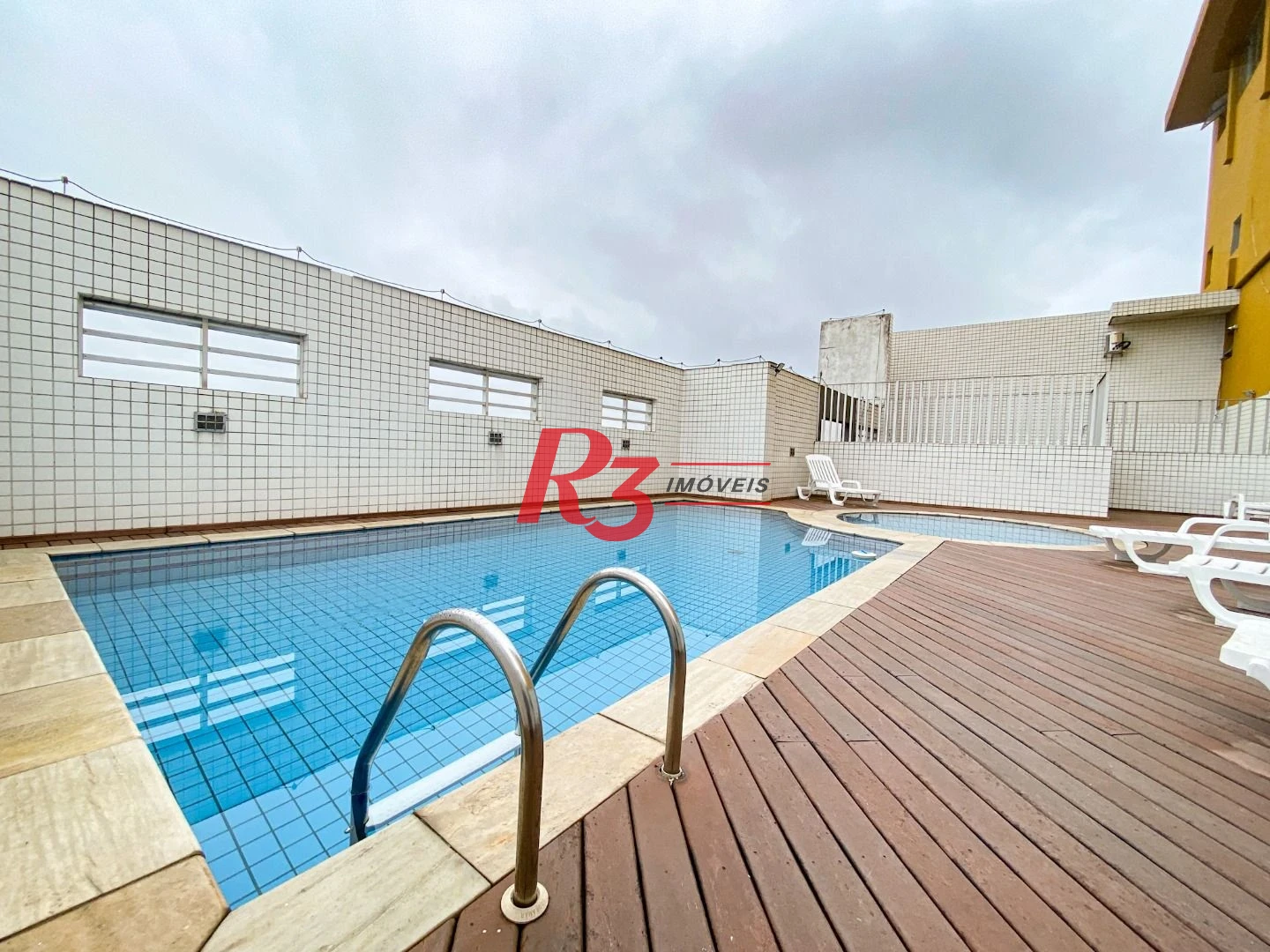 Apartamento à venda, 50 m² por R$ 385.000,00 - Vila Matias - Santos/SP